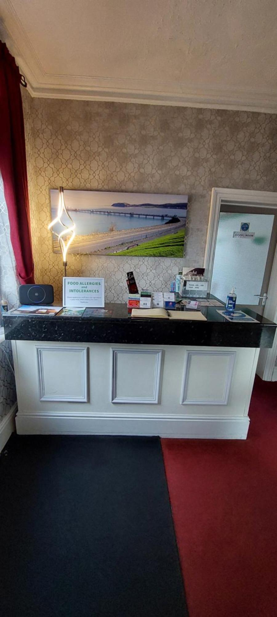 Glenavon Guest House Llandudno Bagian luar foto