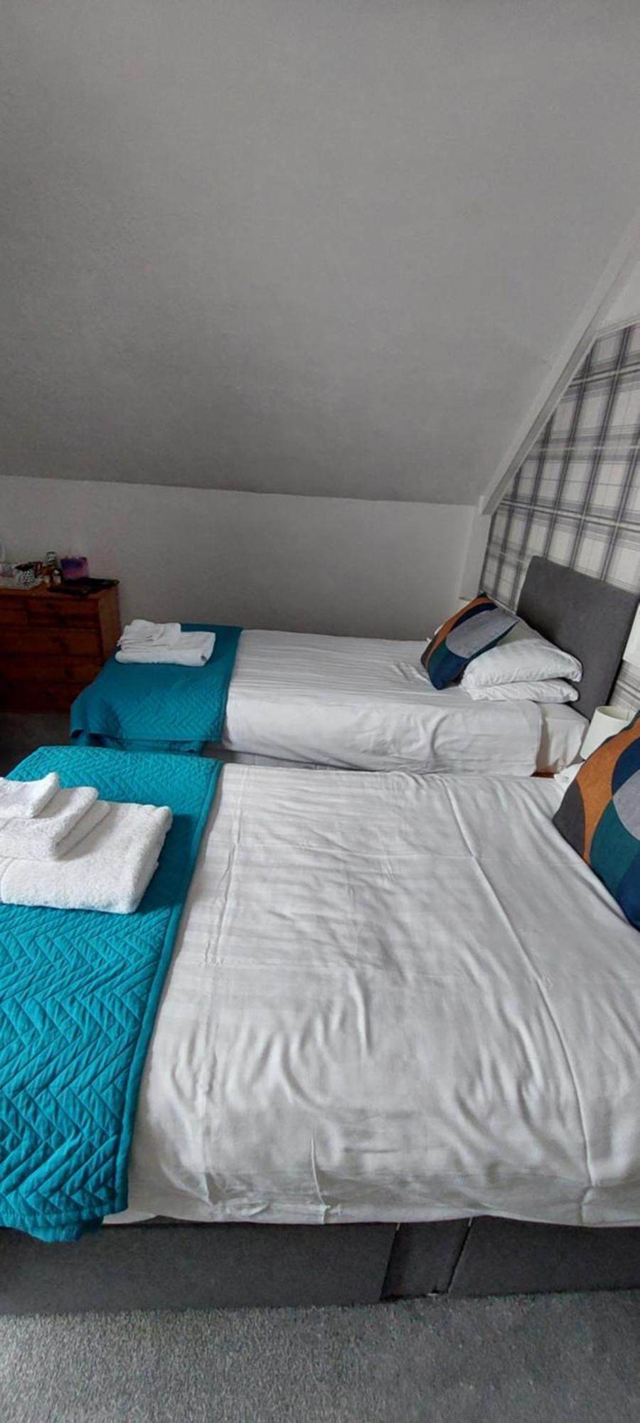 Glenavon Guest House Llandudno Bagian luar foto