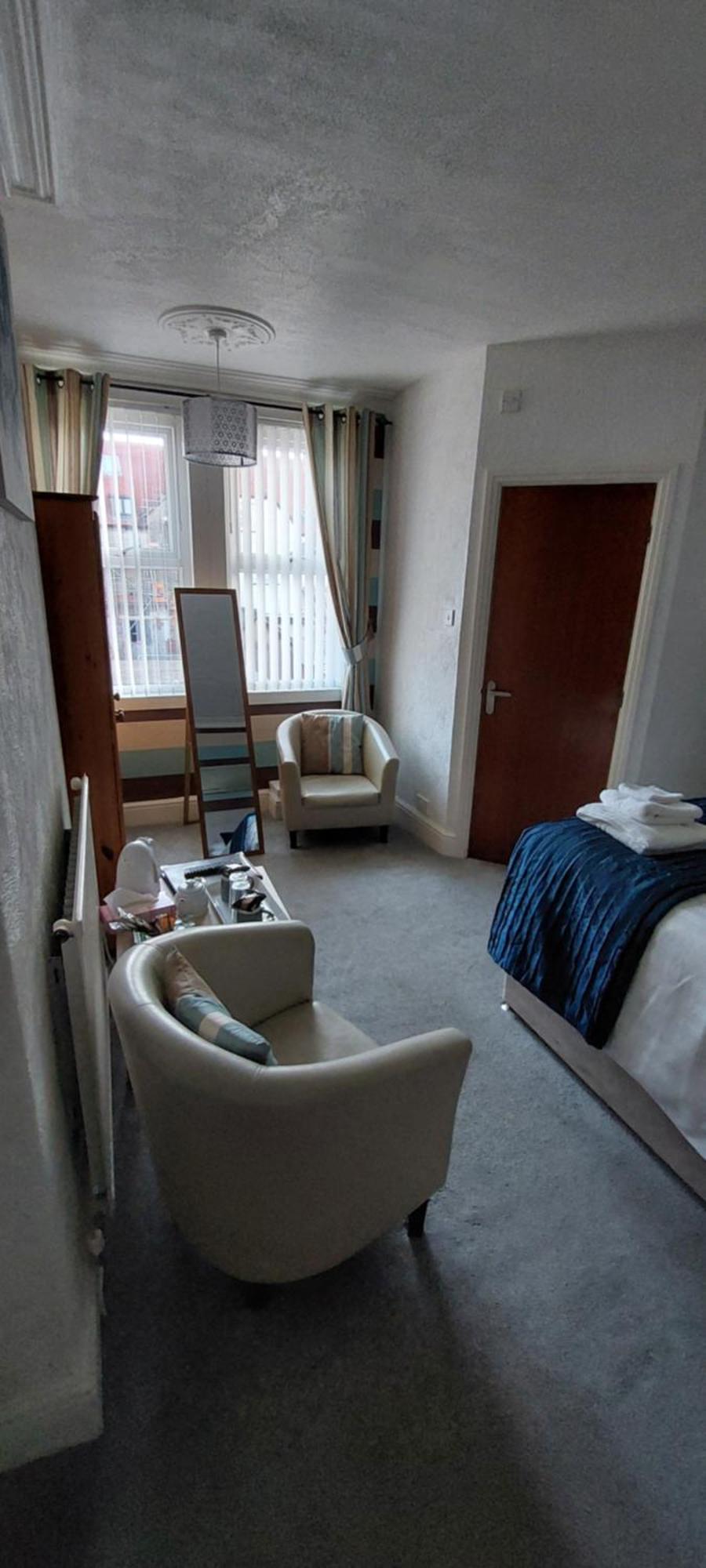Glenavon Guest House Llandudno Bagian luar foto