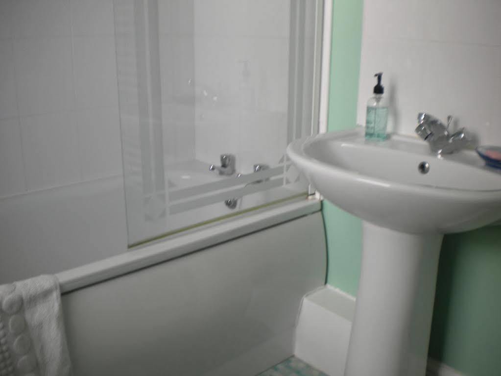 Glenavon Guest House Llandudno Bagian luar foto